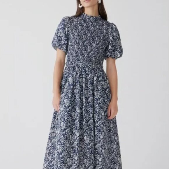 J. Crew Dresses & Skirts - J. Crew Navy and White Smocked puff-sleeve dress in Liberty® Summer Bloom XL NWT